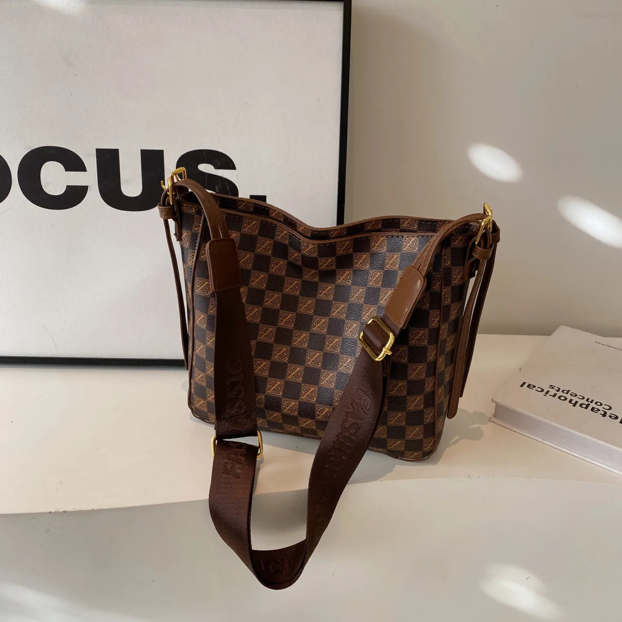 91d6b3fc51eb4920a23a0445007a6639-Max-Origin